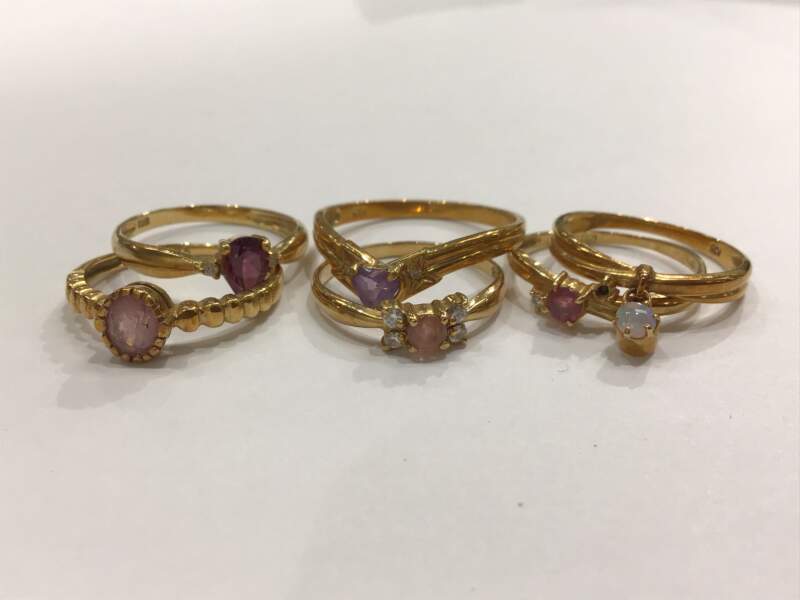 18金 石付きリング お買取しました。