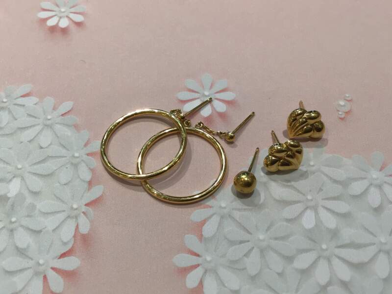 K18 地金 ピアスまとめてお買取り致しました✨