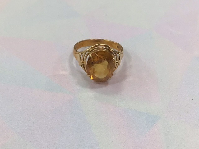 18金 石付きリングをお買取しました。