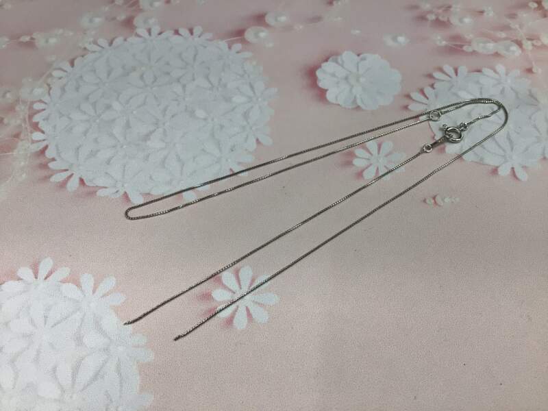 18金 ホワイトゴールド ネックレス をお買取しました。