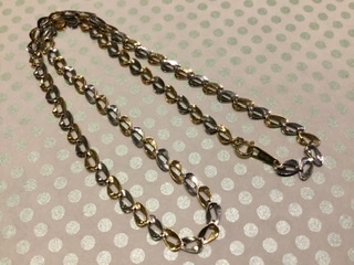 18金 イエローゴールド ホワイトゴールド ネックレス をお買取しました。