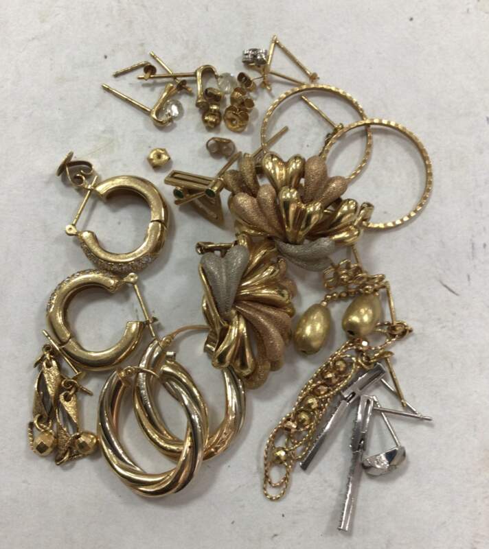 K18 (YG)(WG) ピアス お買取りしました