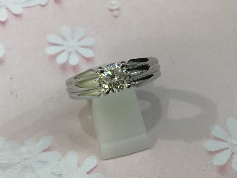 プラチナ ダイヤモンド リング お買取しました。