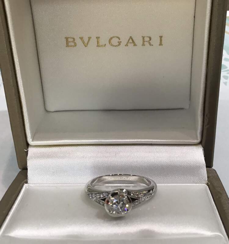 ブルガリ インコトロダモーレ ダイヤモンド リング をお買取しました。