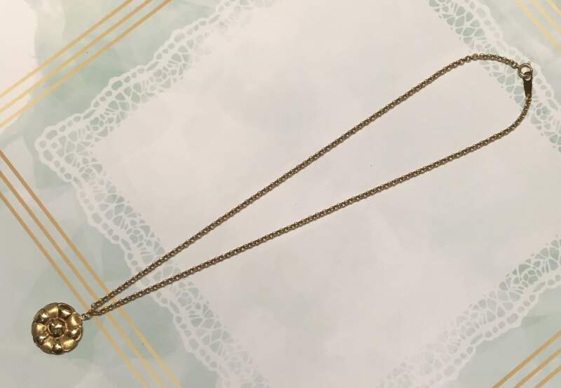 18金 イエローゴールド プチネックレス をお買取しました。