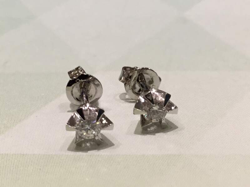 プラチナ ピアス をお買取しました。