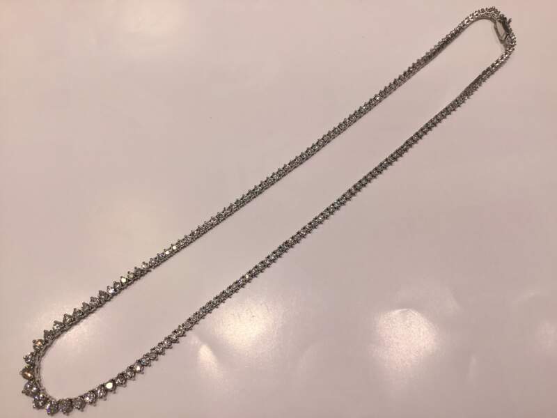 ダイヤモンド プラチナ ネックレス をお買取致しました。