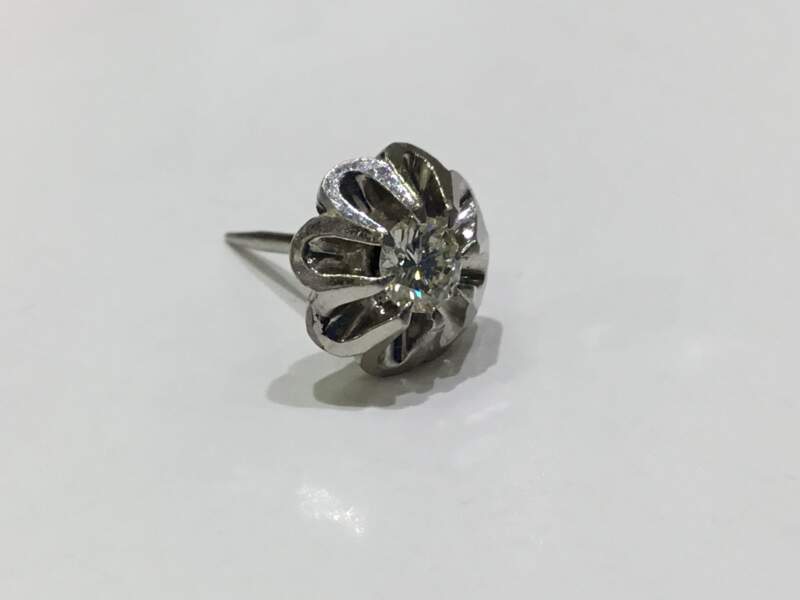 プラチナ ピアス をお買取致しました。
