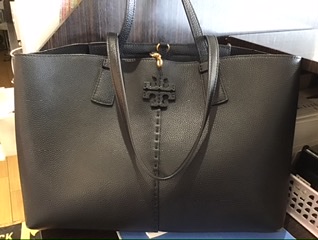 バッグ👜お買い取り致しました。