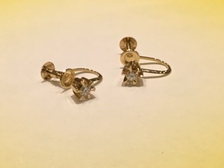 ダイヤモンド 18金 イエローゴールド イヤリング をお買取しました。
