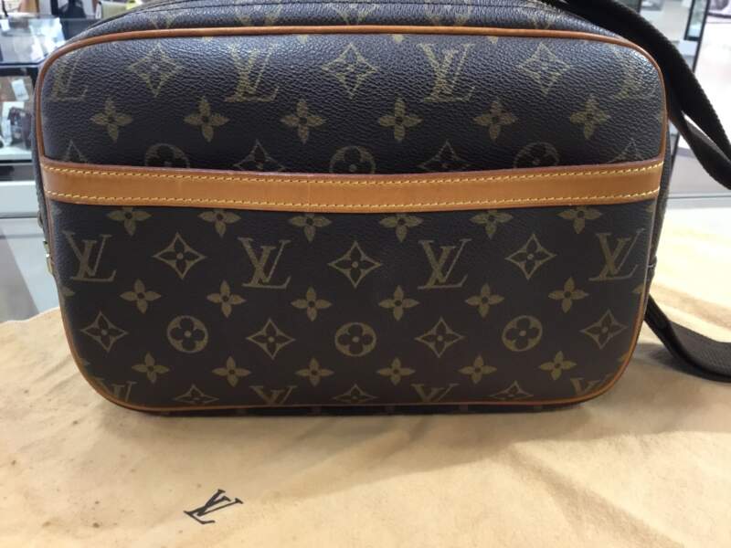 ルイヴィトン モノグラム リポーター SP0044をお買取致しました😘