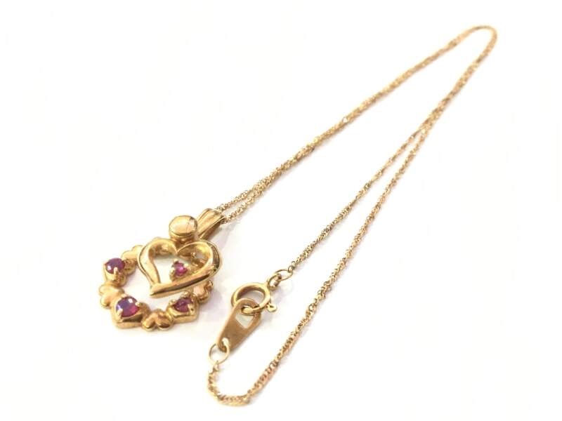 18金 ルビー ネックレス をお買取しました。