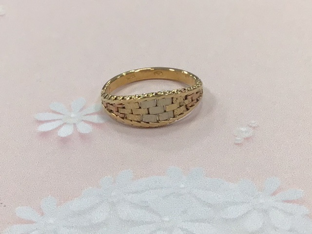 18金 2カラー リング をお買取しました。
