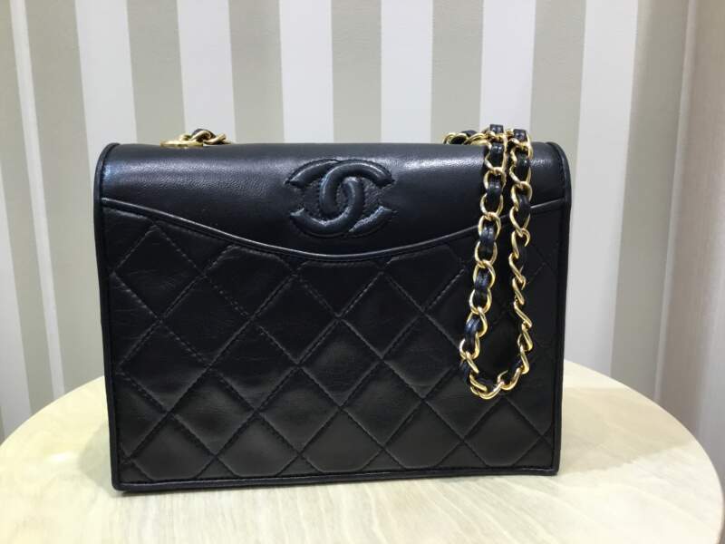 ブランドバッグ　CHANEL  をお買取しました。