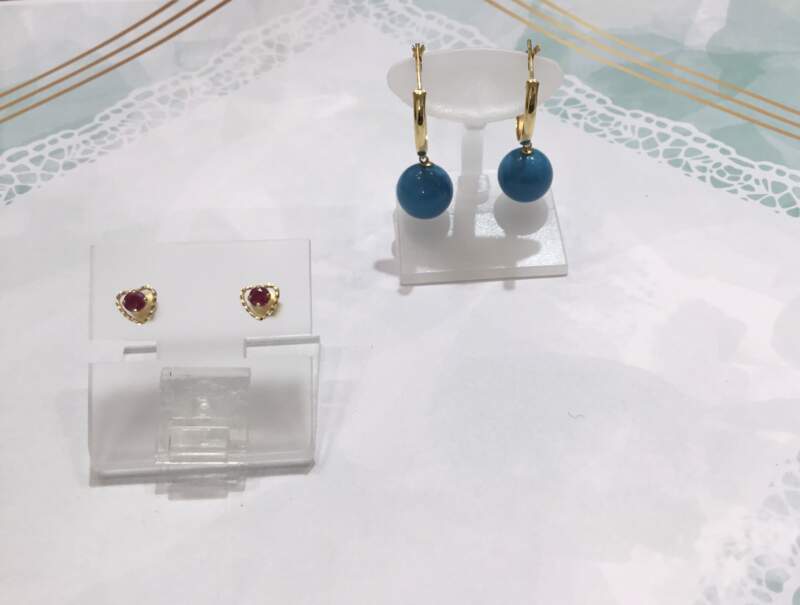 18金 ピアス をお買取しました。