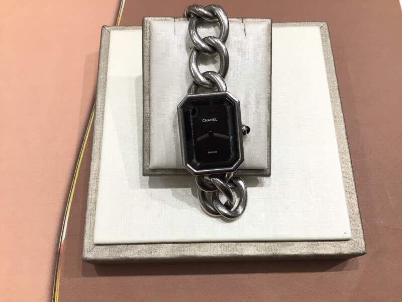 CHANEL プルミエール 時計 お買取りしました😊