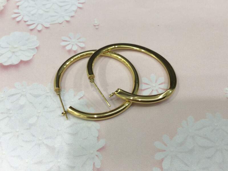 18金 イエローゴールド フープ ピアス お買取しました。