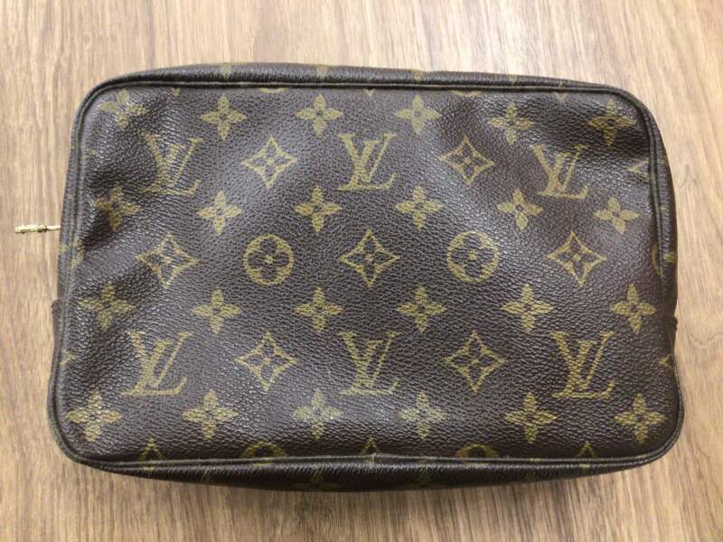 LOUIS VUITTON ルイヴィトン ダミエ トゥルーストワレット ポーチ - バッグ