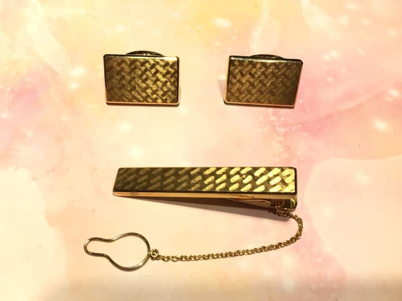 ✨18金 タイバー カウス セット をお買取りしました✨