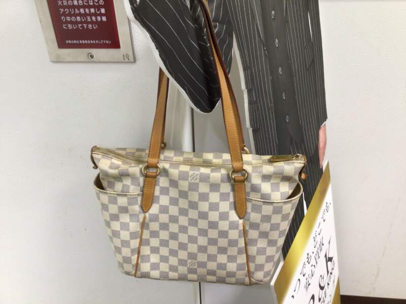 ルイヴィトン トータリー バッグをお買取しました。
