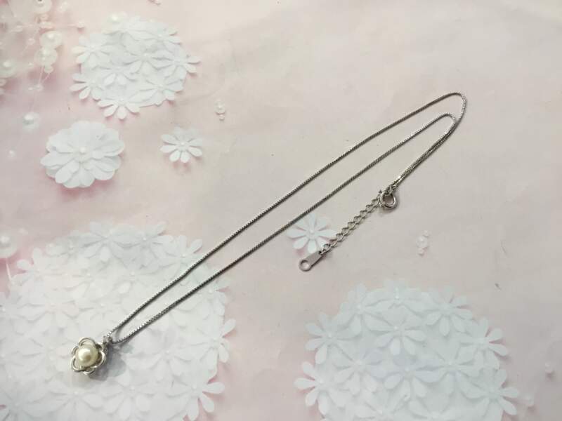 ダイヤモンド プラチナ ネックレス をお買取しました。