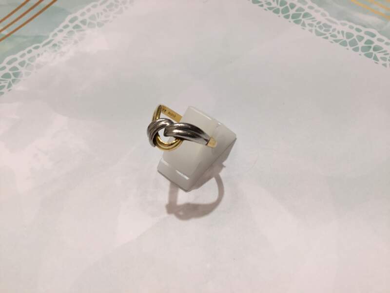 Pt 900 K18 地金コンビリング をお買取りしました。