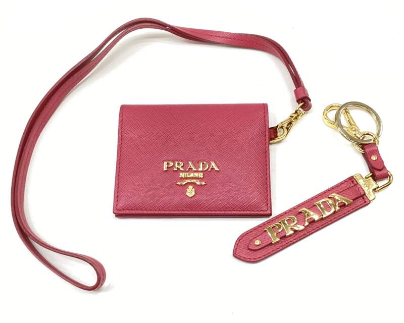 PRADA 高価買取中。