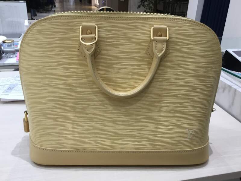 LOUIS VUITTON エピ アルマ をお買い取りしました。