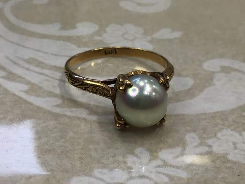 18金 白珠 リング を買取しました。
