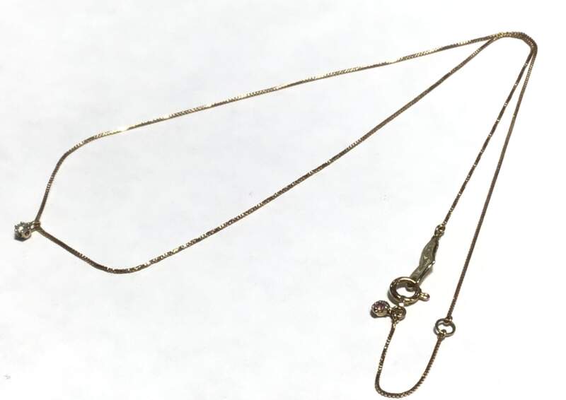 18金 ダイヤモンド プチネックレス をお買取しました。