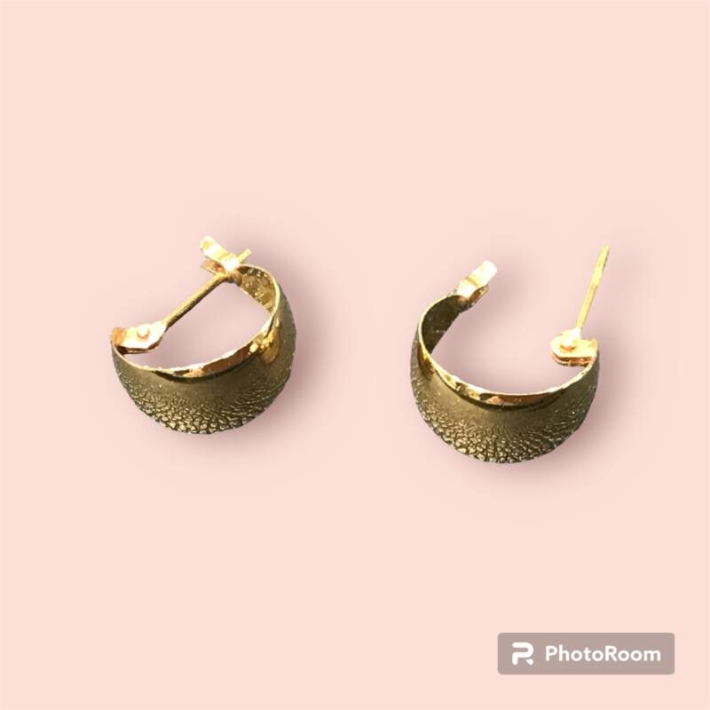 18金 ピアス をお買取りしました。