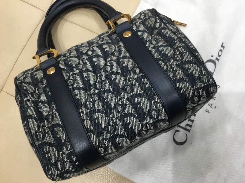 Dior  キャンバス　バック　をお買取致しました😉✨