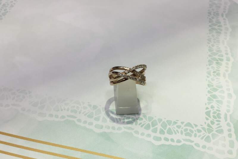 ダイヤモンド 14金 ピンクゴールド リング をお買取しました。