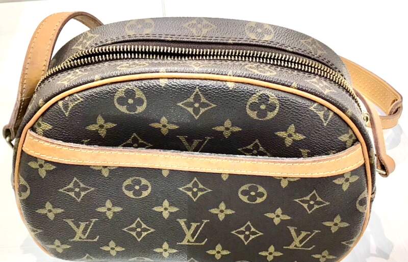 ルイヴィトン バッグ LV モノグラム ブロワ❣️お買取致しました👸✨