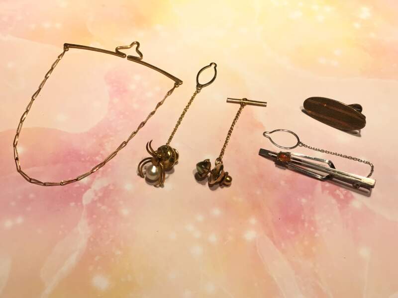 ✨18金 10金 タイピン タイバー をお買取りしました✨