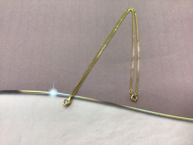 18金 ダイヤネックレスをお買取しました。
