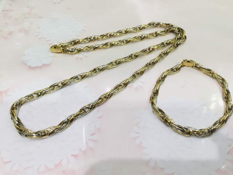 K18 2カラー ネックレス ブレスレットをお買い取りしました。
