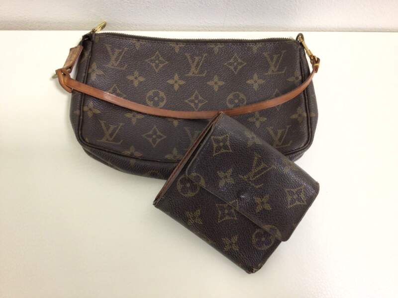 VUITTON バッグ 財布 お買取しました