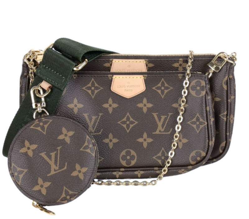 Louis Vuitton ルイヴィトン モノグラム ミュルティ ポシェット アクセソワール バッグを お買取致しました👸✨