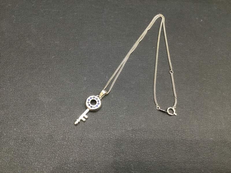 18金WG プチネックレス をお買取り致しました
