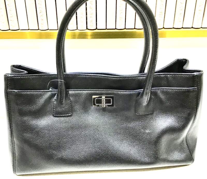 シャネル CHANEL 2.55 エグゼクティブ トートバッグ を お買取致しました👸✨