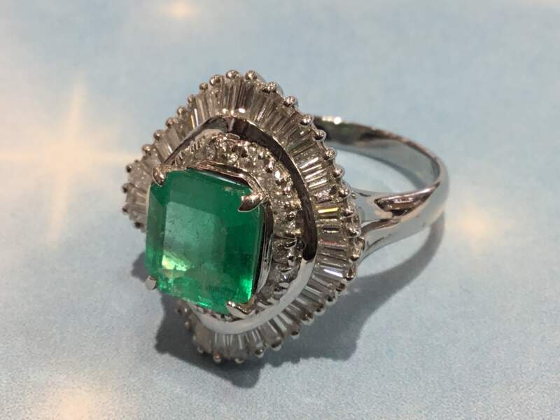 PT900 エメラルドリング💍