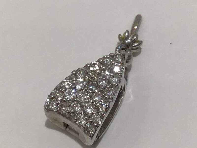 18金 ホワイトゴールド 壊れ物 お買取り致しました✨