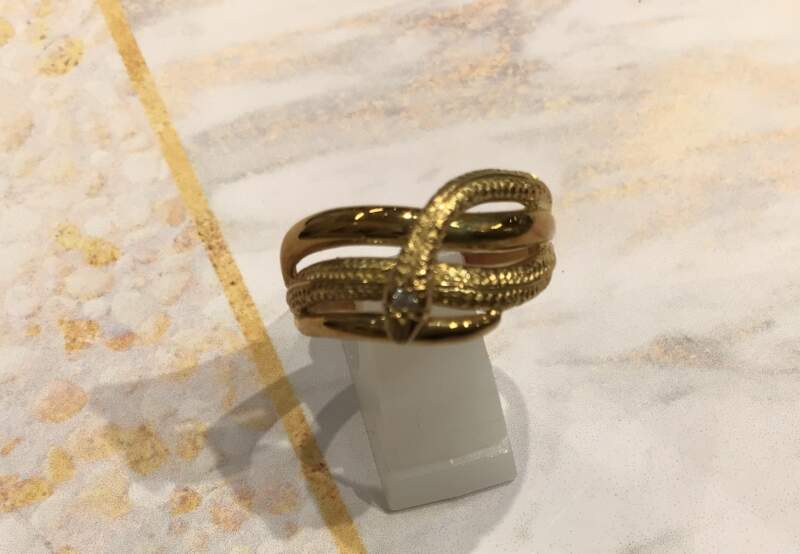 🍀18金 蛇デザイン リング をお買取りしました。🍀
