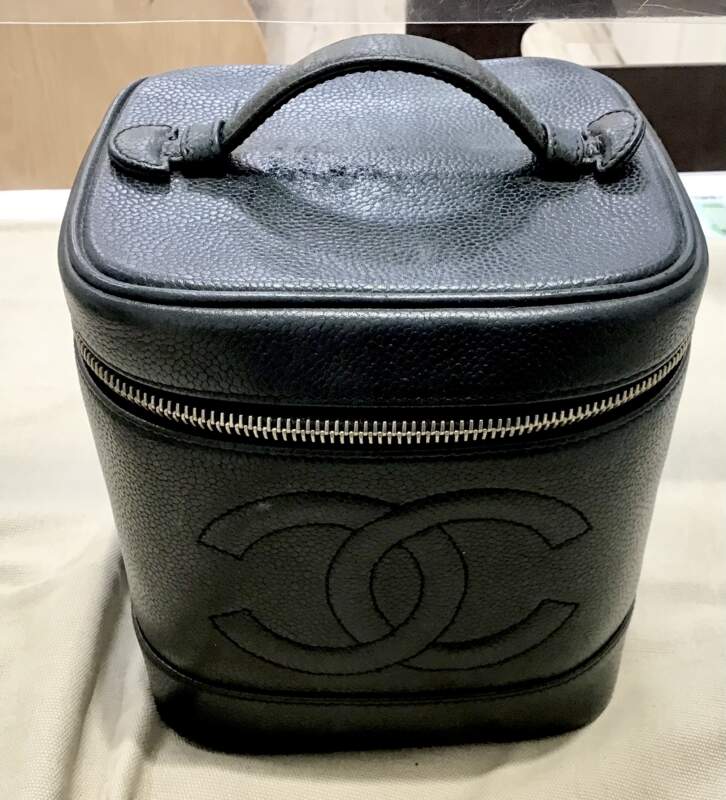 CHANEL バニティバッグ をお買取しました