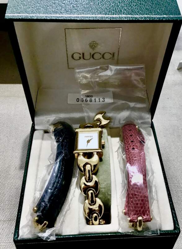 GUCCI 時計 をお買取しました