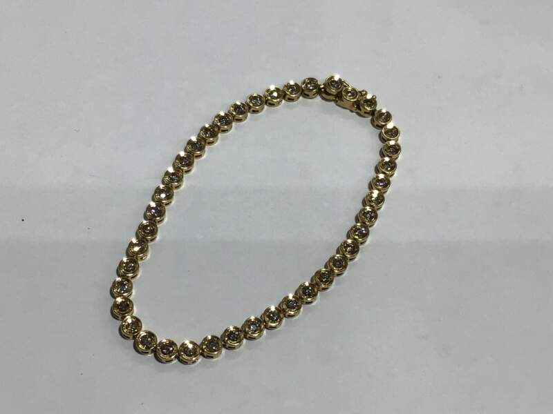 18金 イエローゴールド ダイヤモンド ブレスレット をお買取しました。