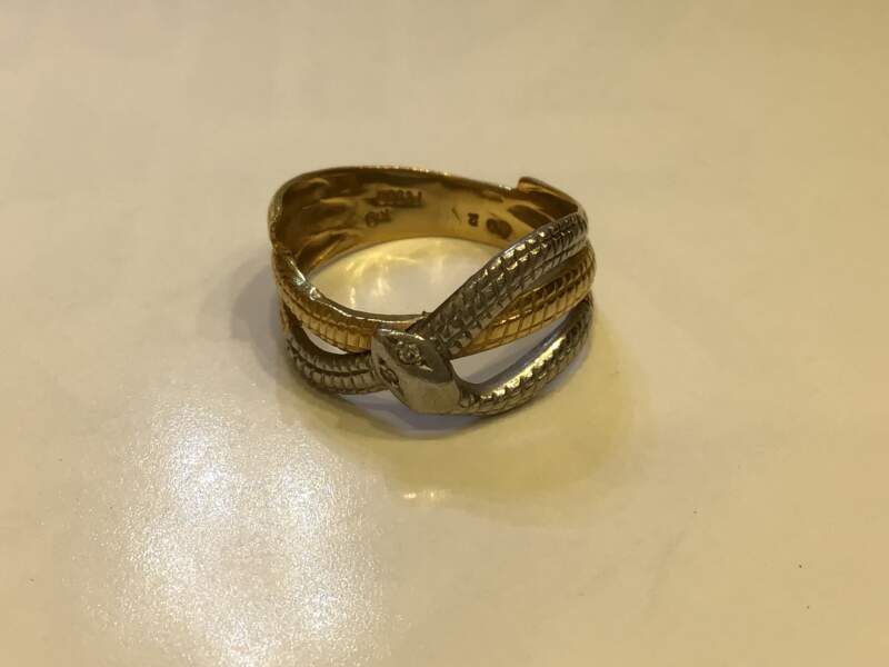 18金/PT900 リング をお買取しました。