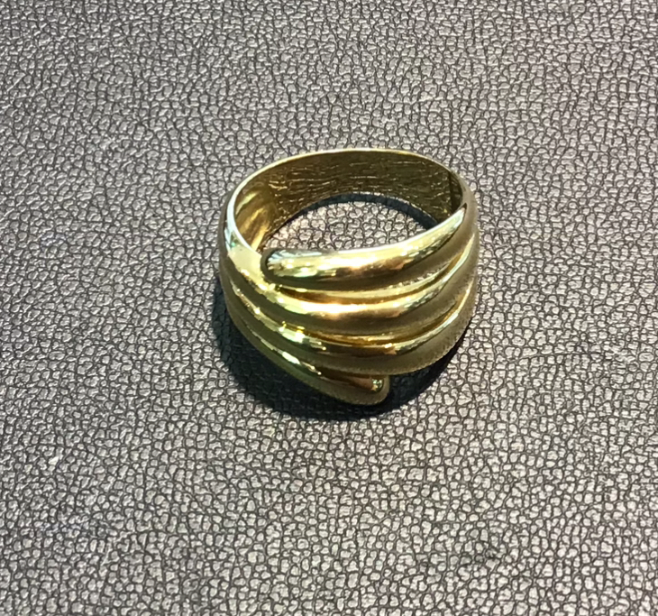 18金イエローゴールドリングをお買取しました
