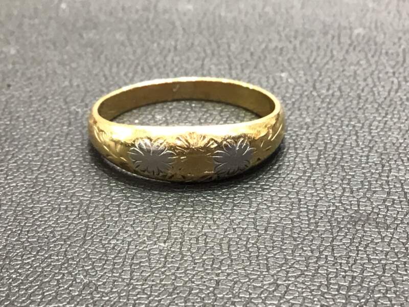 18金 2カラー リング をお買取しました。
